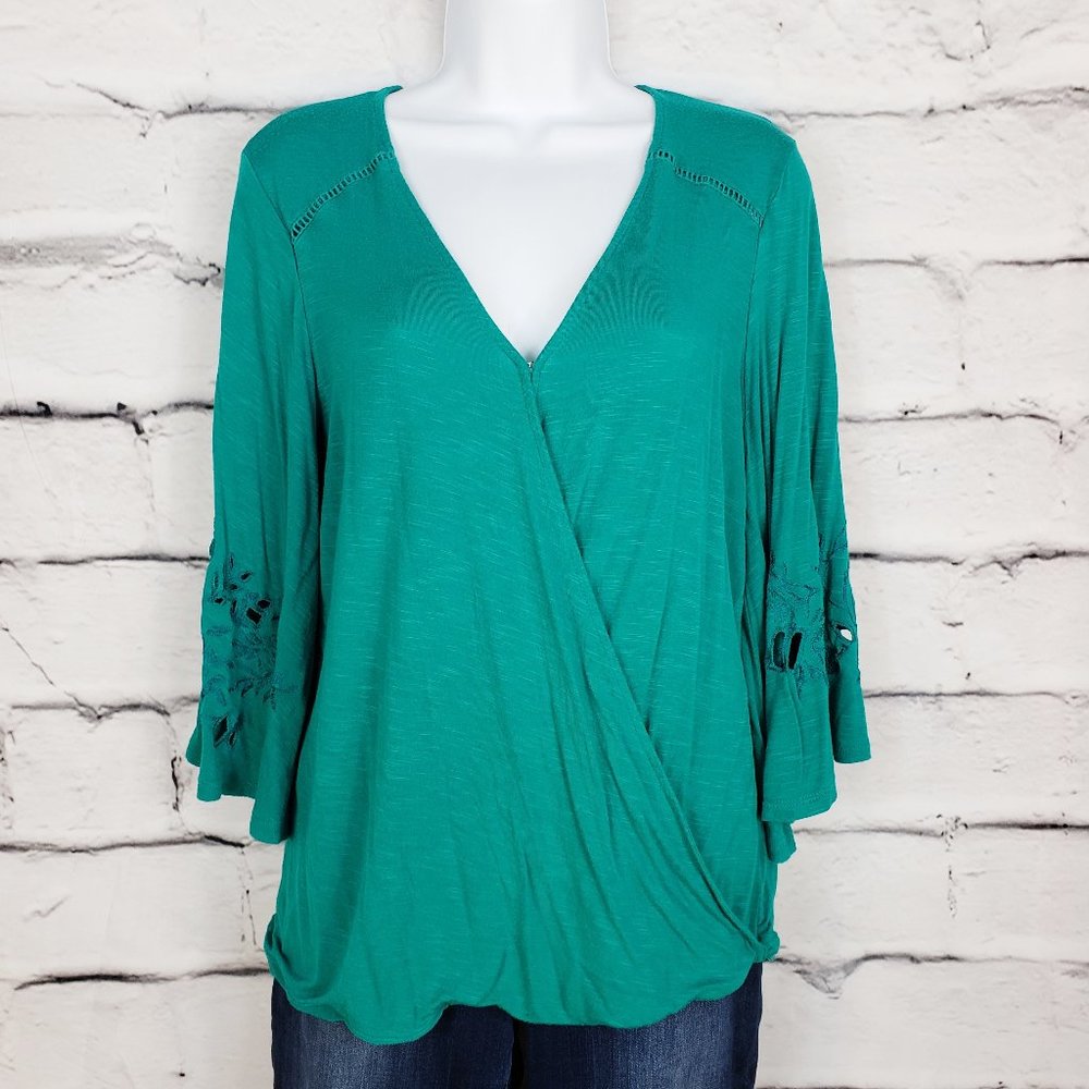 Maurices Green Bell Sleeve Faux Wrap Top Sz M
